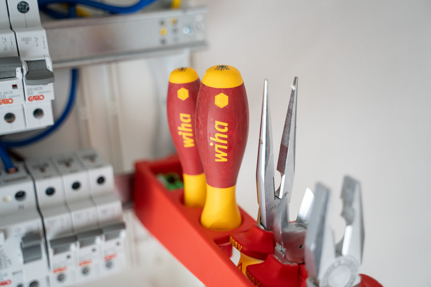 Electricians Tool Arm x2