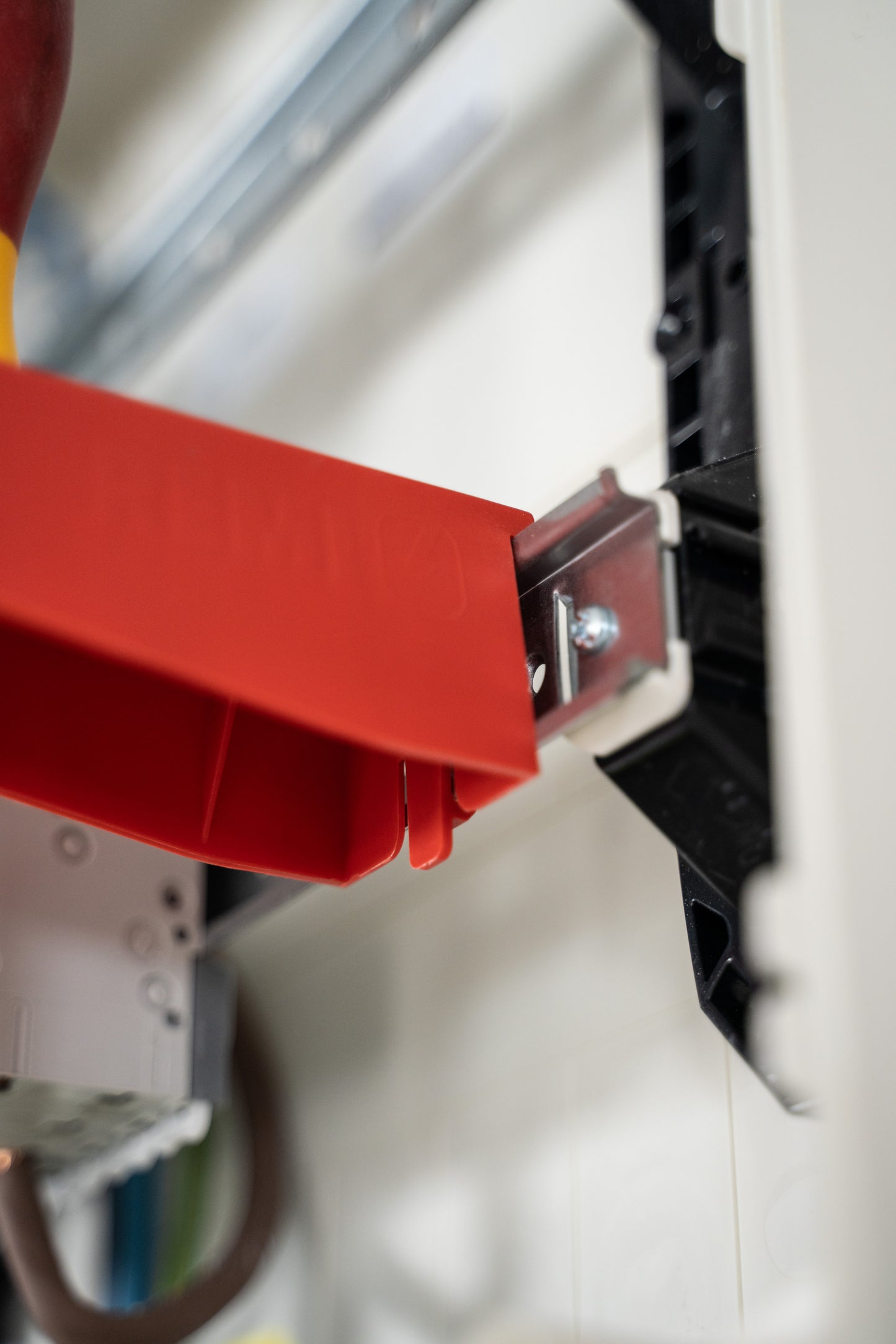 Electricians Tool Arm x1