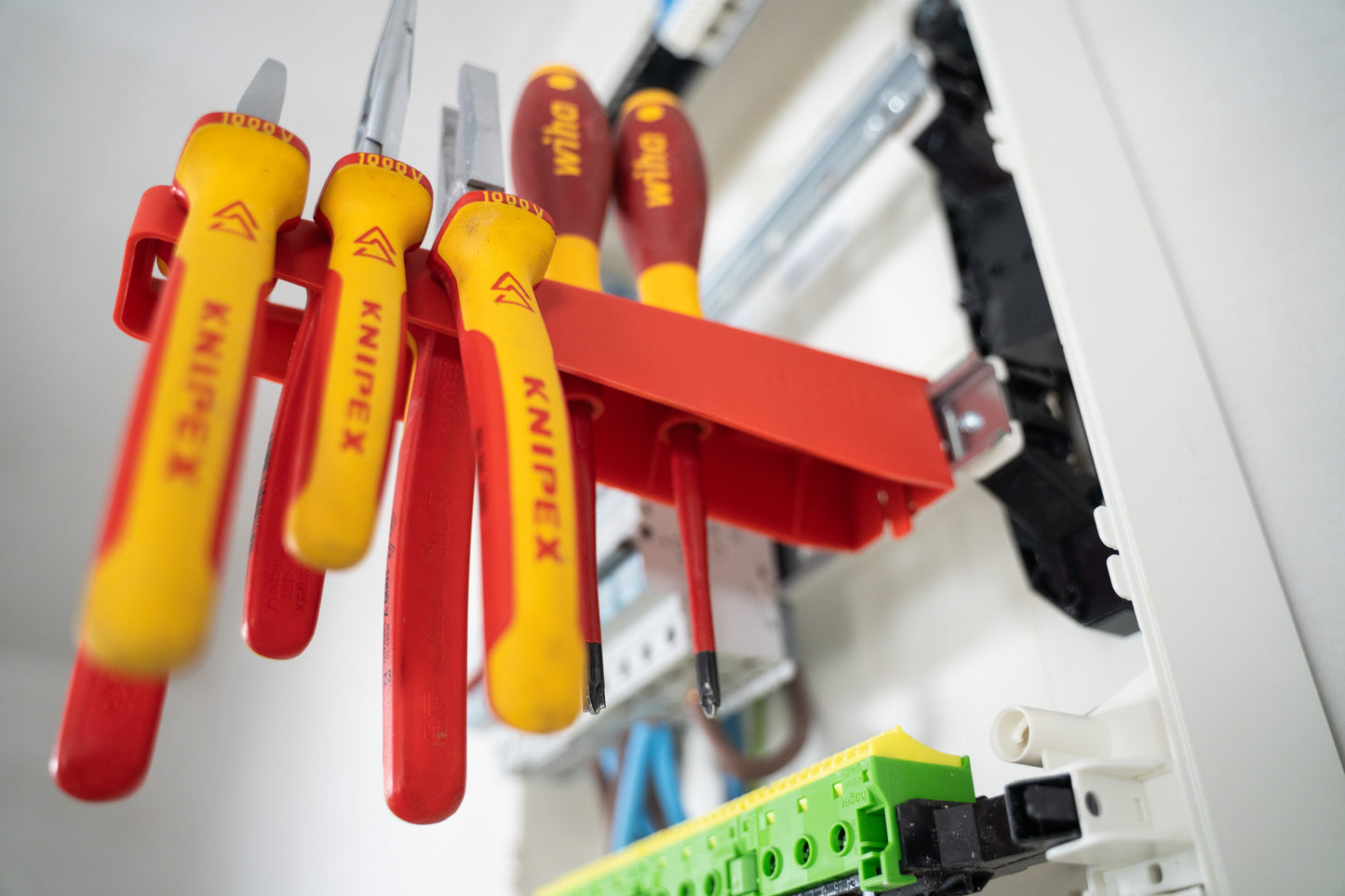 Electricians Tool Arm x1